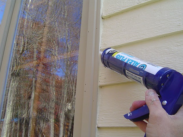 Caulk Exterior Windows