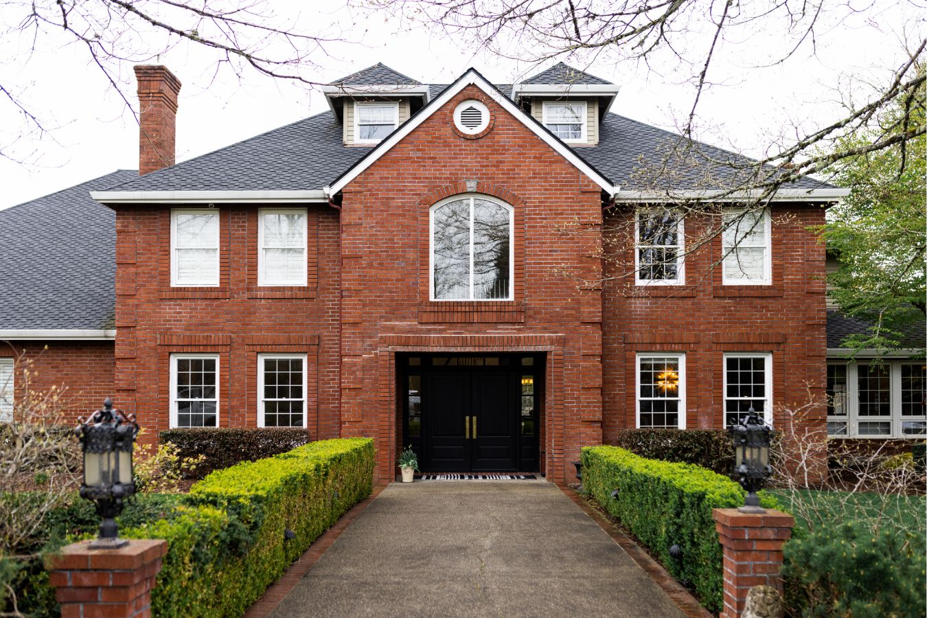 Front of the remodeled home in West Linn, OR