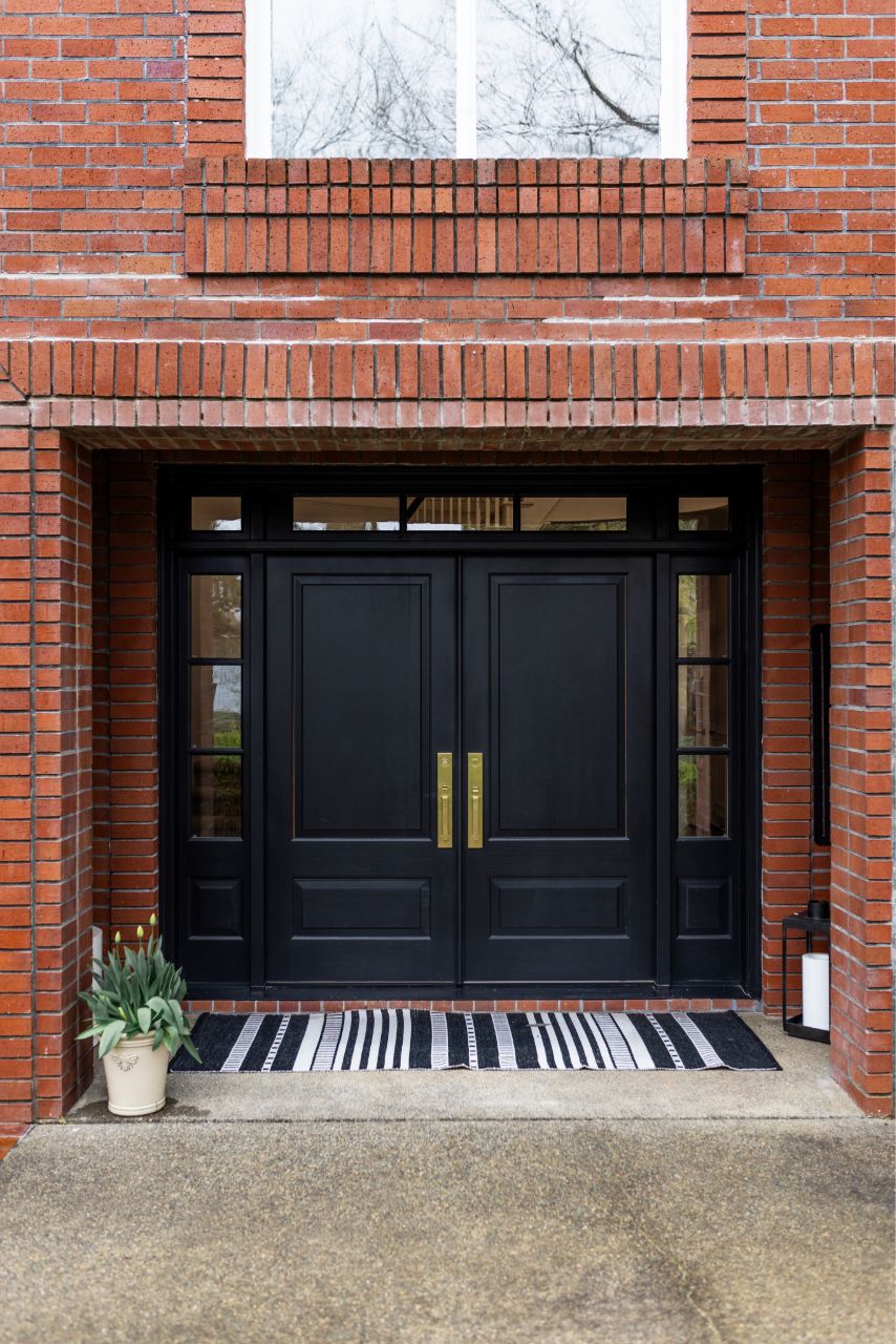 Front door of the remodeled home in West Linn, OR
